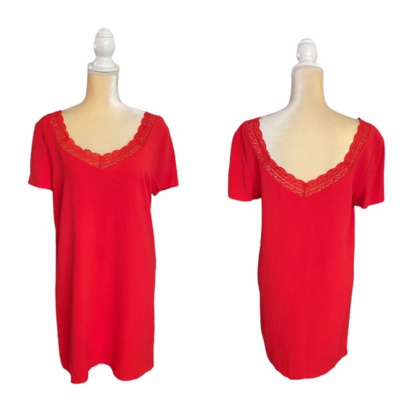 Sezane Dresses & Skirts - ✨NEW✨ Sezane Louisa Shift Dress V Neck Short Sleeve Lace